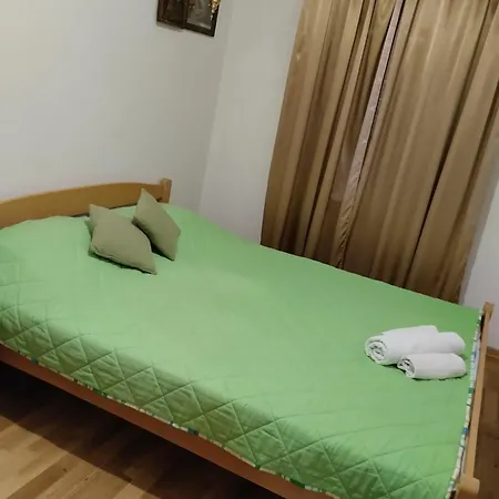 Stan Nije Dostupan Za Izdavanje 페일
